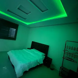 شقه غرفه وصاله مريحه شقة الرياض