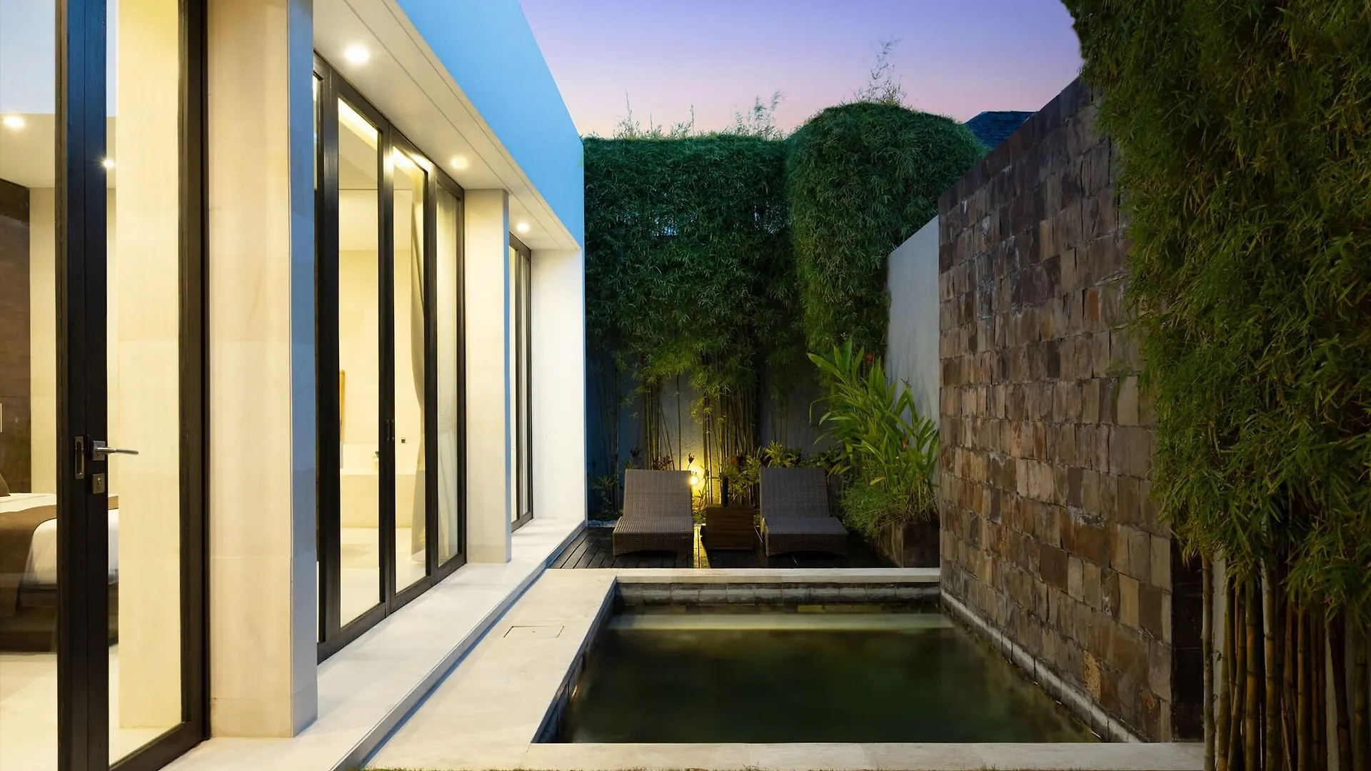 Equilibria Seminyak Villa Indonesië
